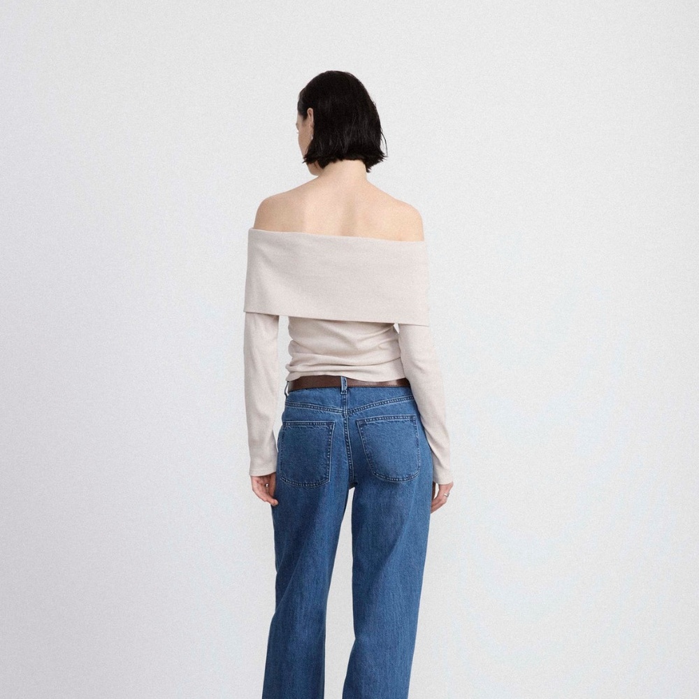 NWT Frank & Oak // The Off Shoulder Top in Creamy Grey - Picture 3 of 7